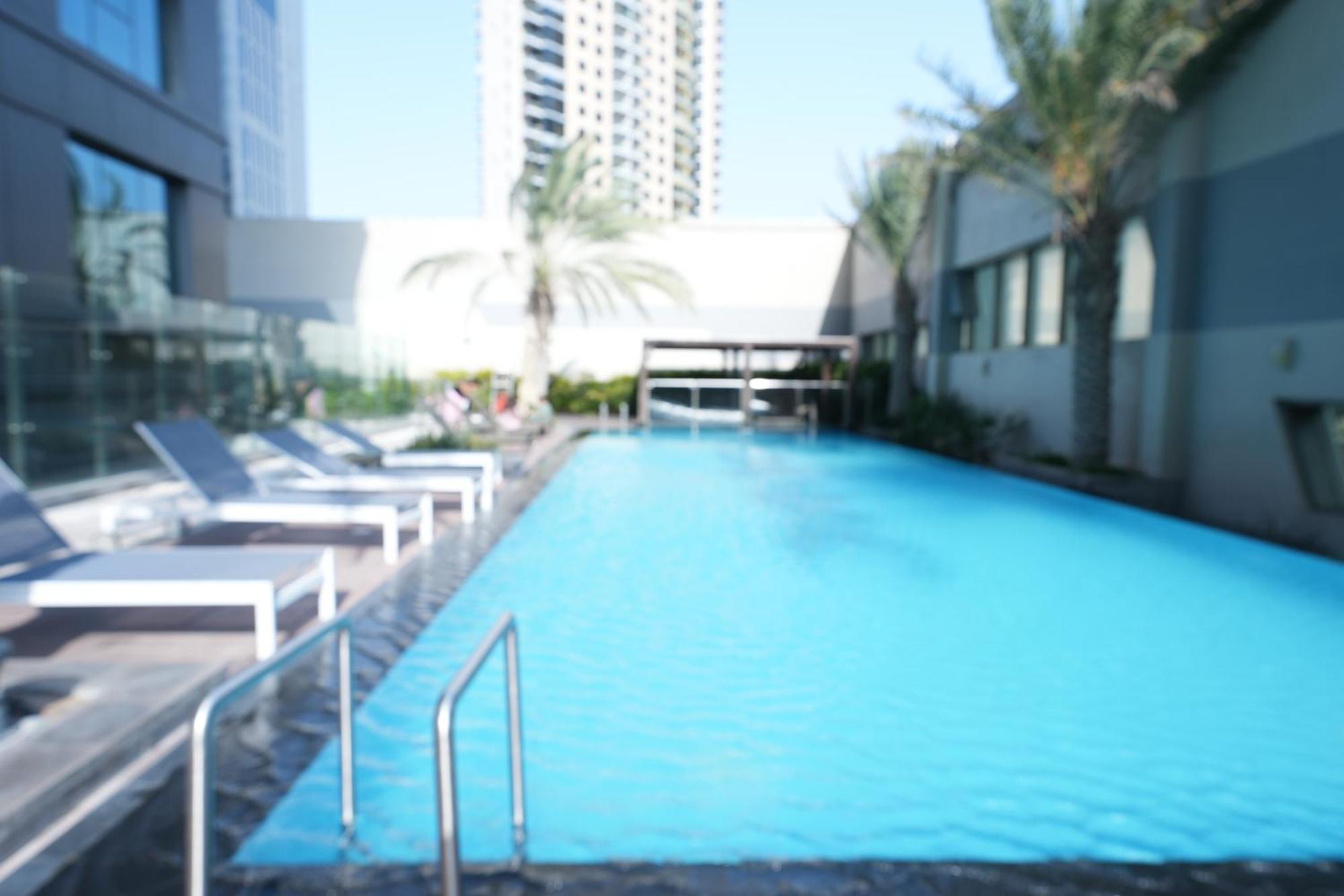 Brown Stone - Canal & Skyline View Voleo * Dubaï